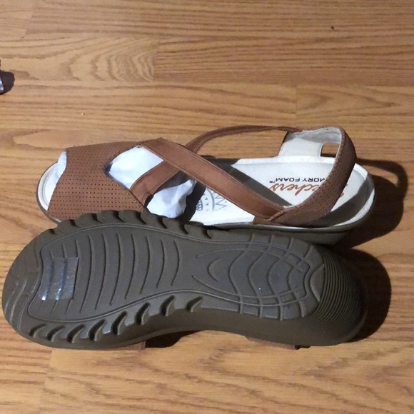 Skechers memory foam size 8 - Picture 5 of 6